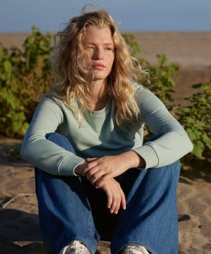 B&C Inspire crew neck